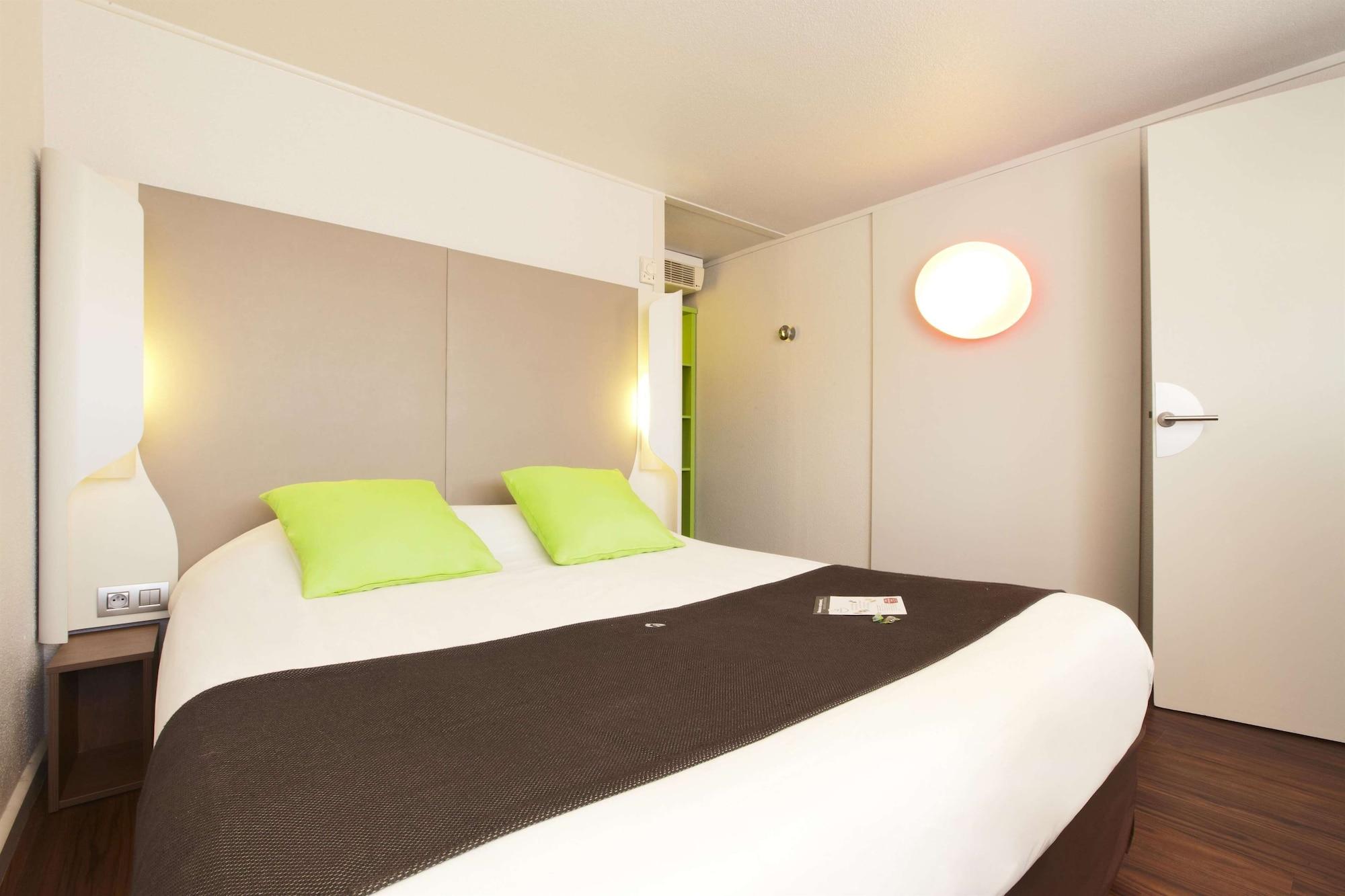 Campanile Beziers A9/A75 Hotel Buitenkant foto